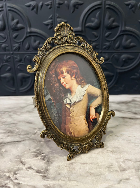 Small Italian Frame with Child