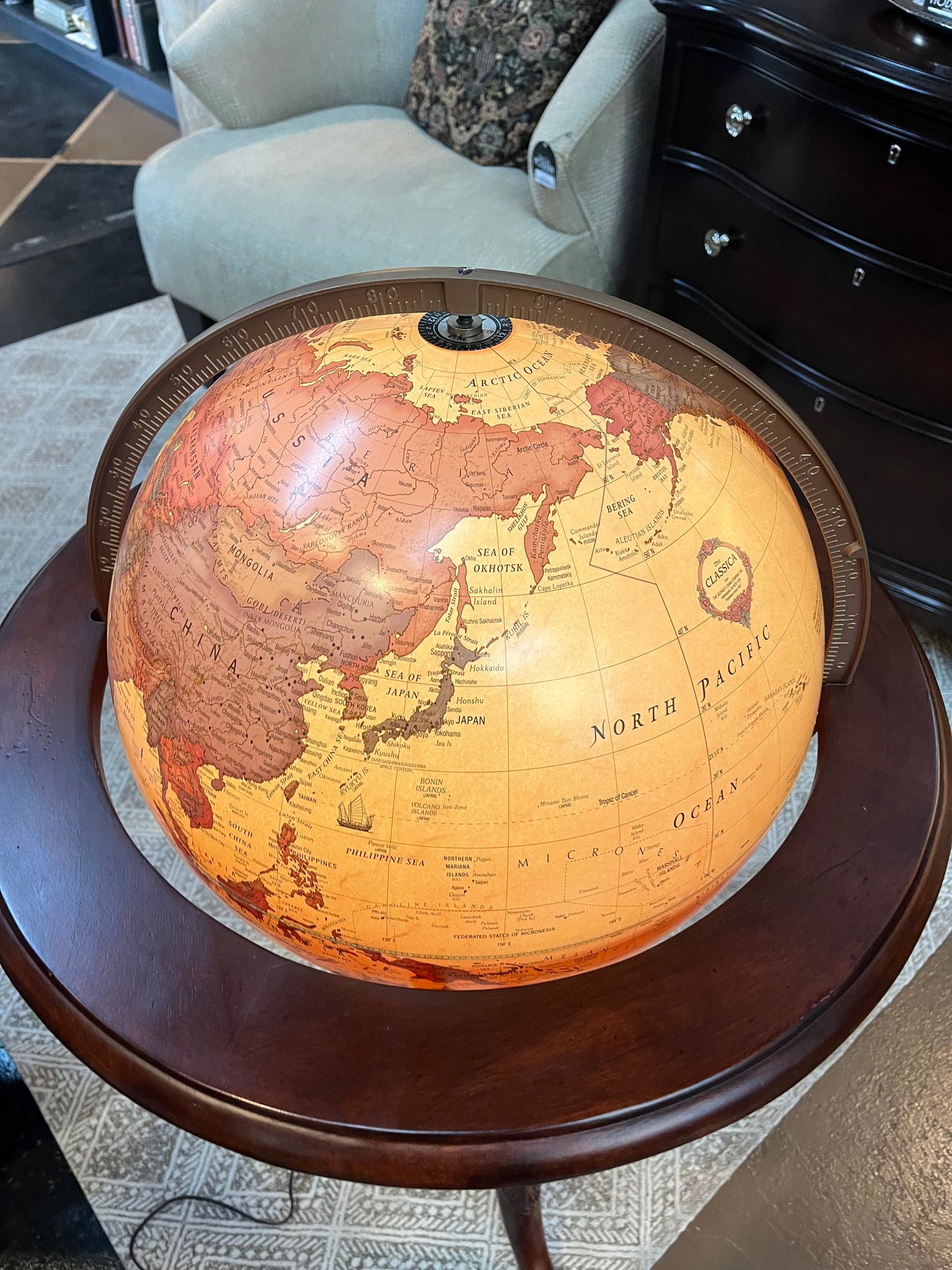 Crams World standing globe lamp