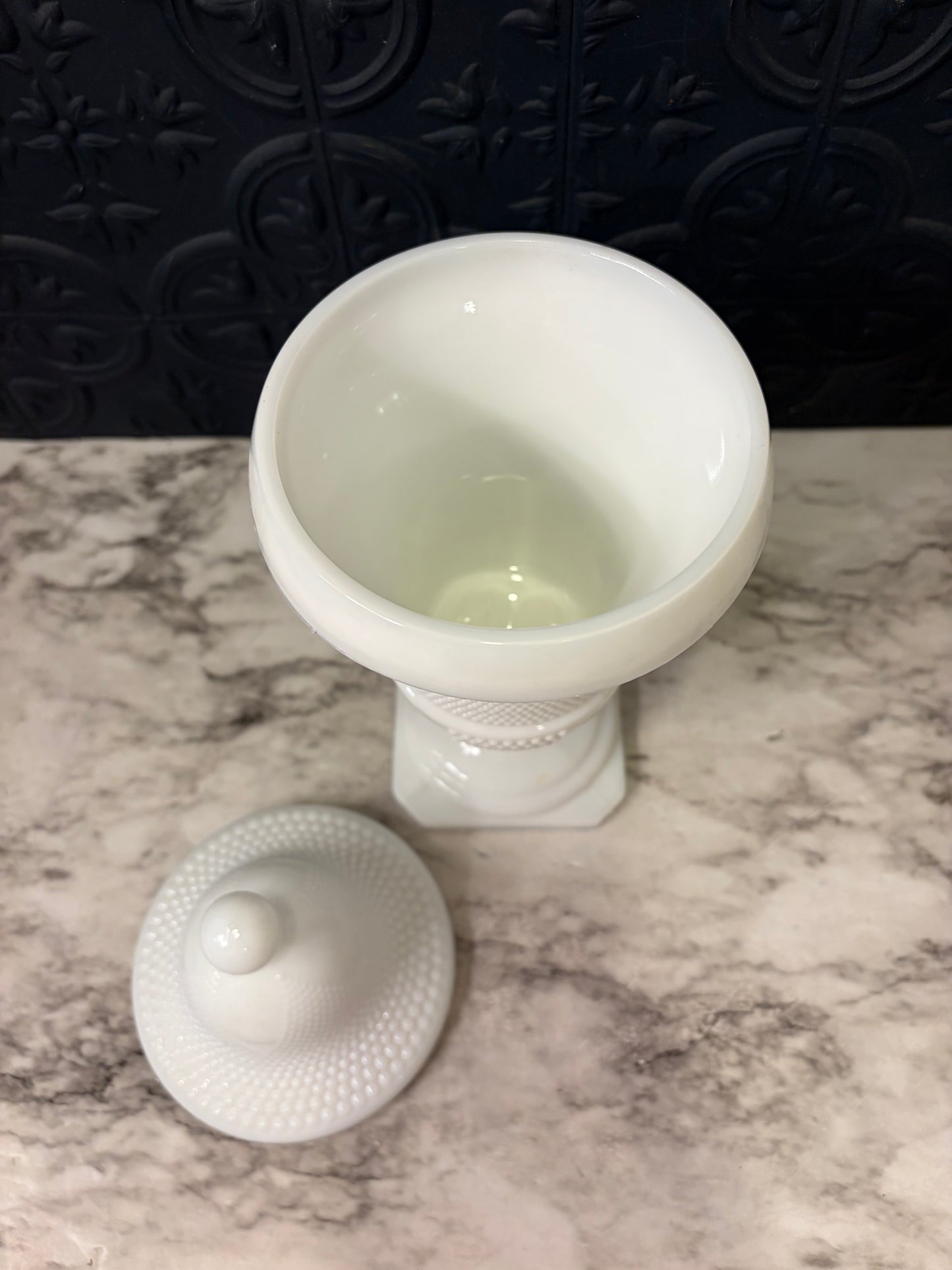 LE Smith Hobnail Milkglass Apothecary Jar