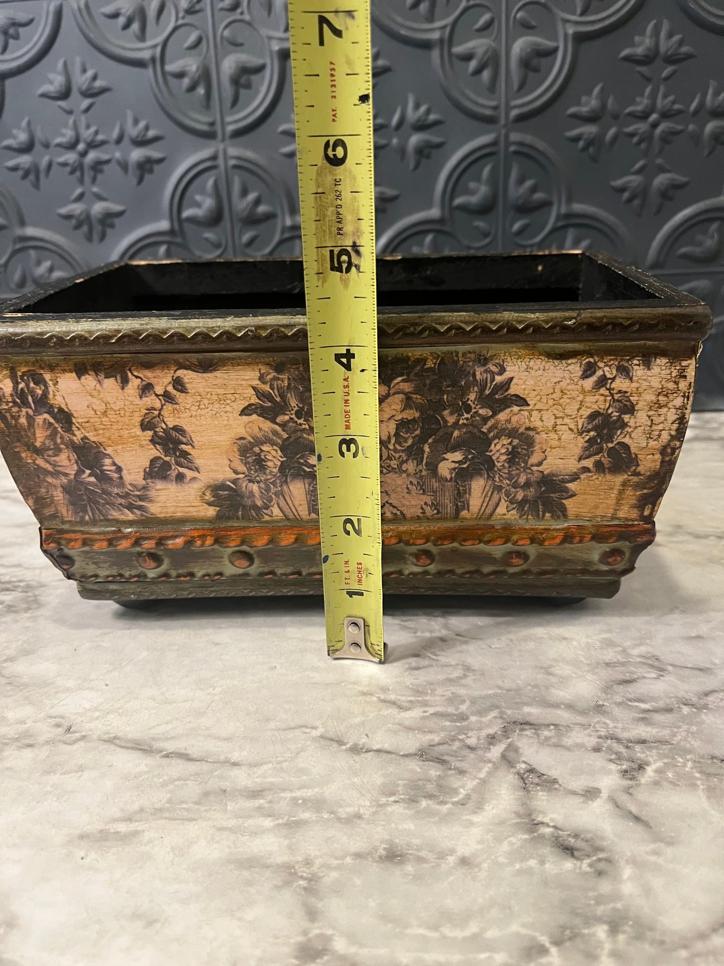 Rectangle Wood Planter with floral Motif