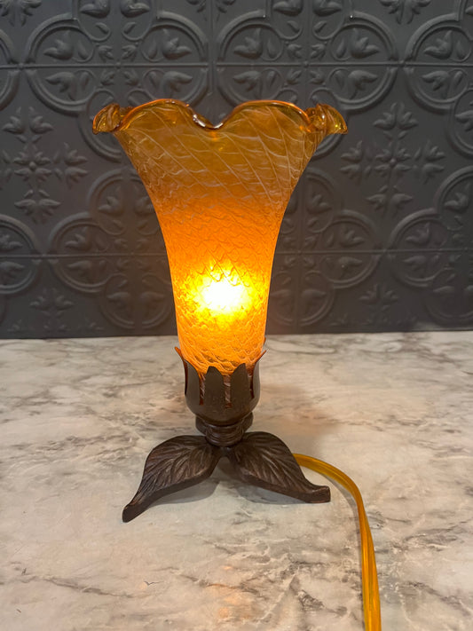 Tiffany Style Amber Tulip Lamp