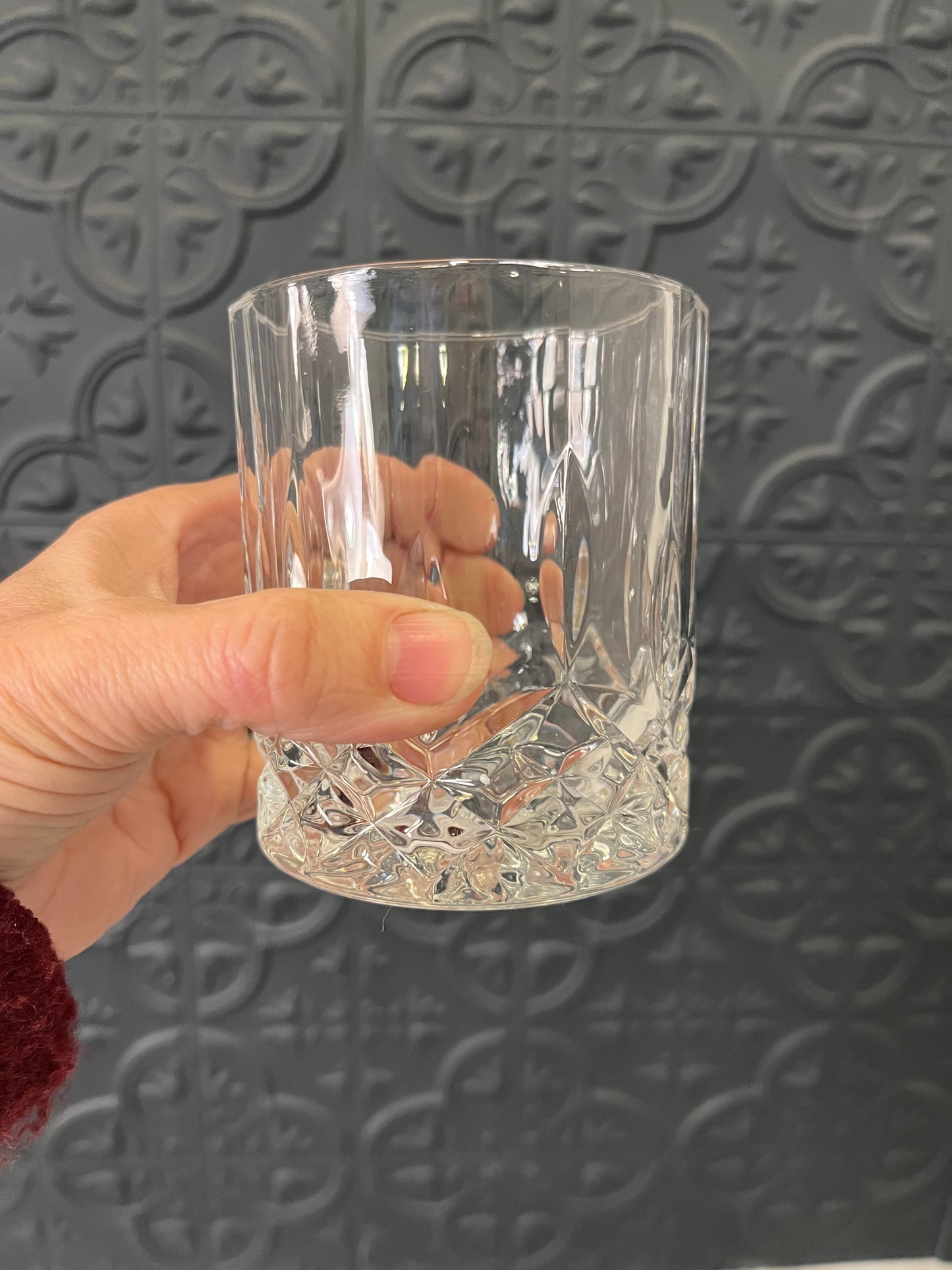 Diamond Cut Whiskey Glasses x 4