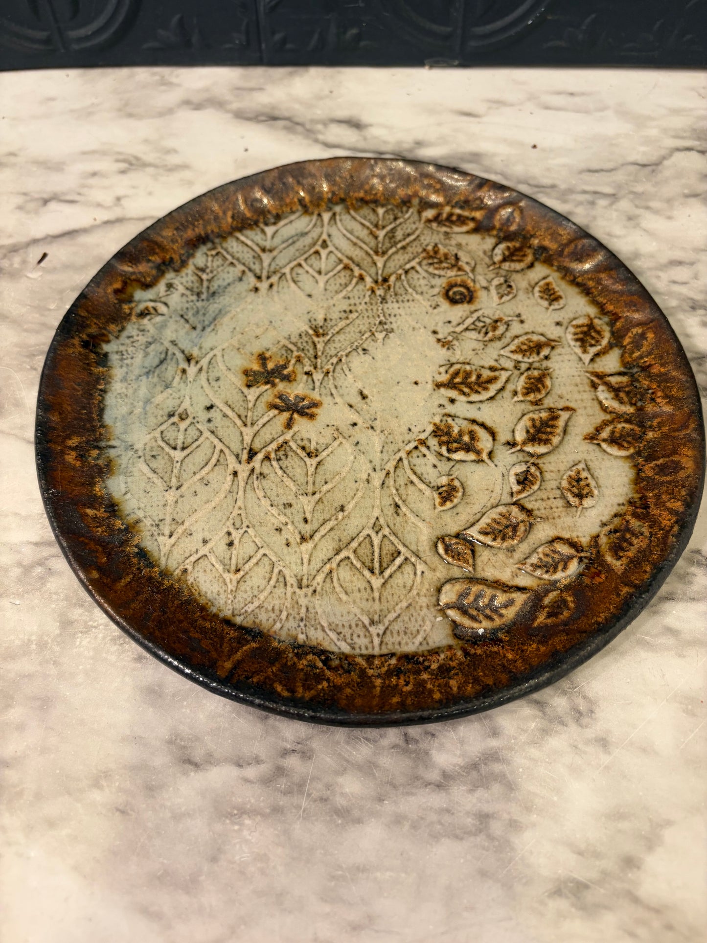 Tan Imprinted Pottery Plate 7