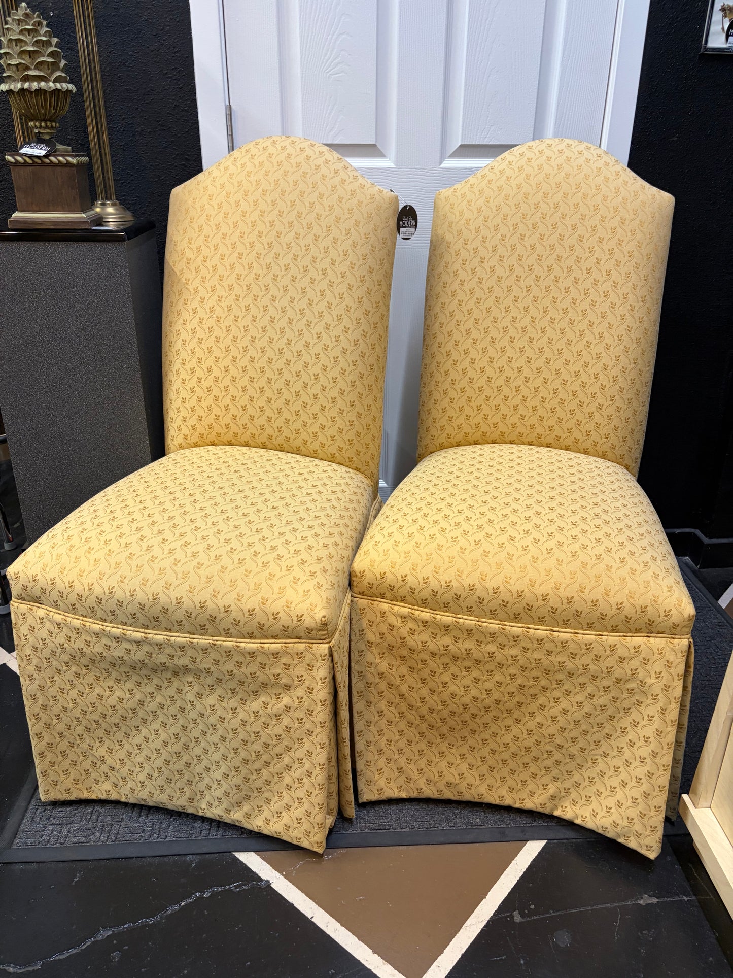 Set of 2 Yellow Uphostered Dinning Chairs