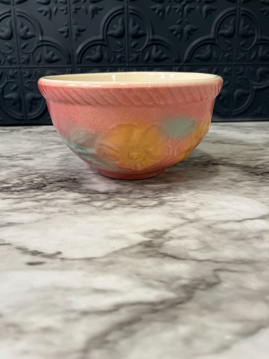 Hull Springglow Pink Bowl Small