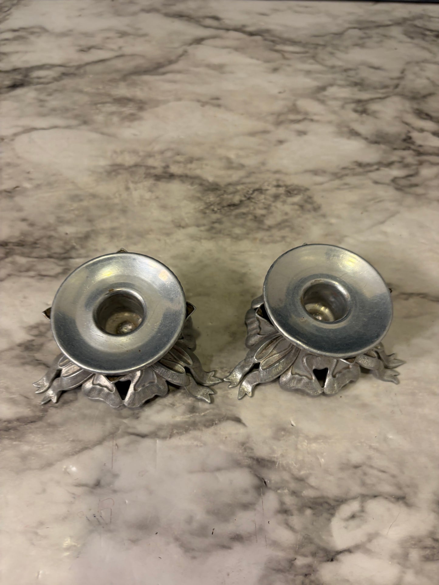 Pressed Aluminum Candle Holder Set with Bow
