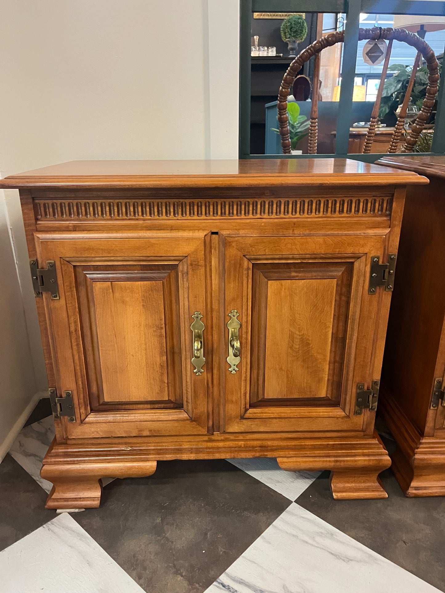 Vintage Teller City Chair Co Colonial Style Maple Nightstand Set
