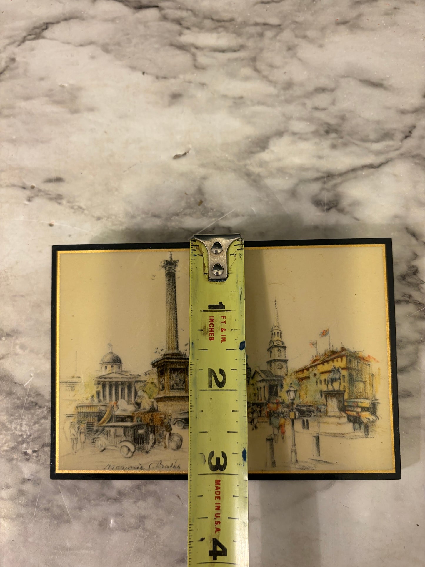 Laminated Picture of Trafalga Square