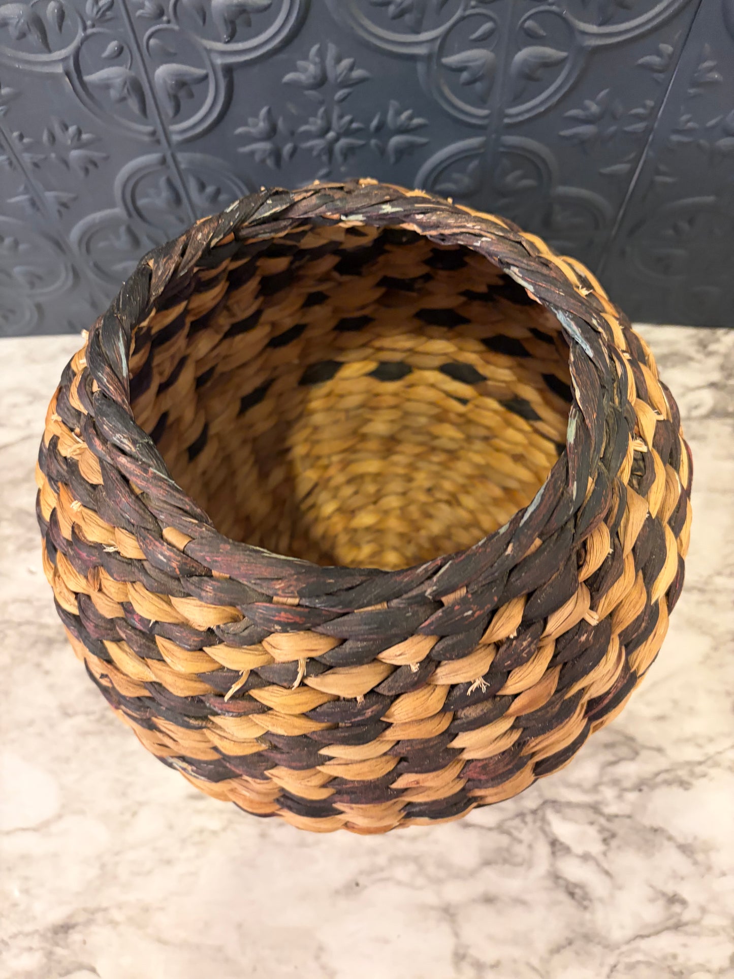 Woven Seagrass Round Basket