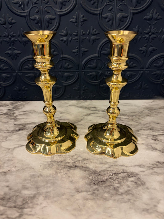 Baldwin Shiny Brass Candlesticks with Scalloped bottom x2