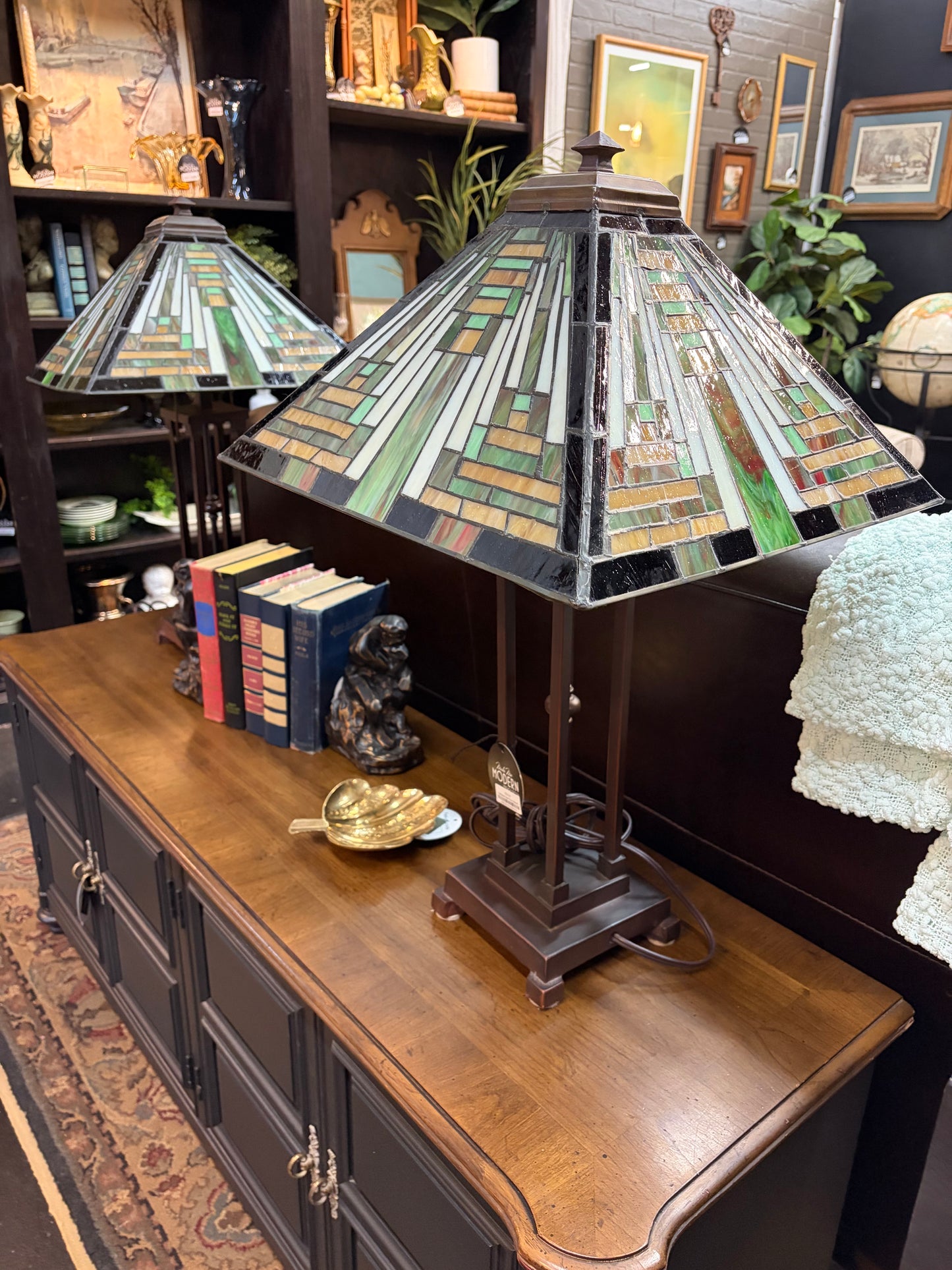 Craftsman Style Faux Stained Glass Lamp