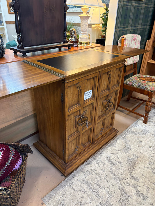 Drexel Heritage Wood Rolling Bar Cart with Hidden Button and Fold out Top