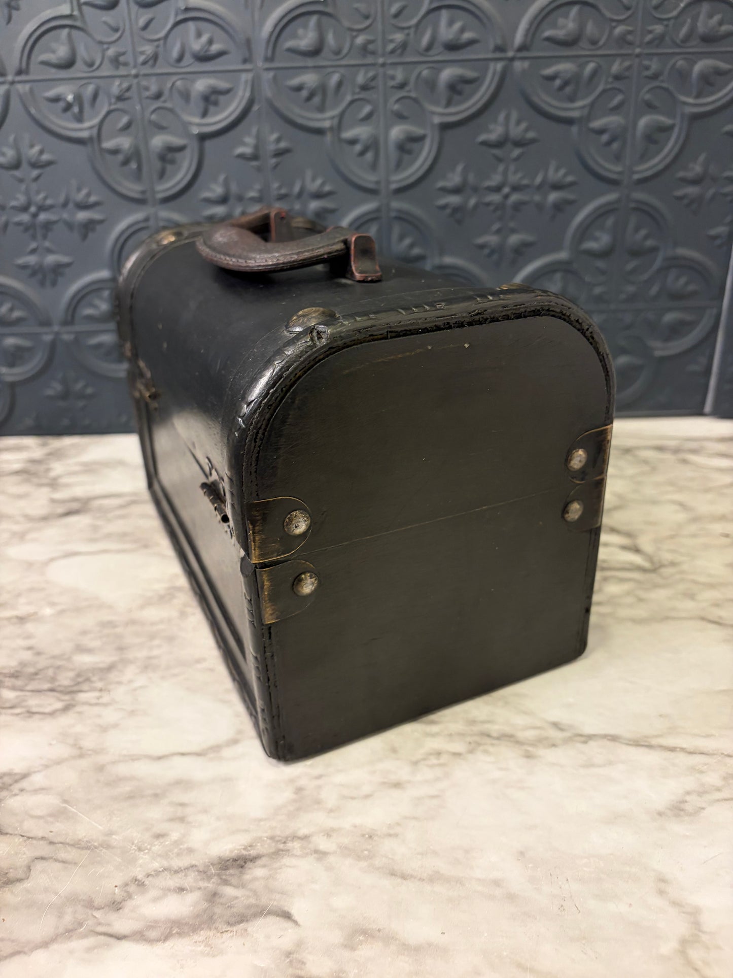 Wood Lunchbox shape Box