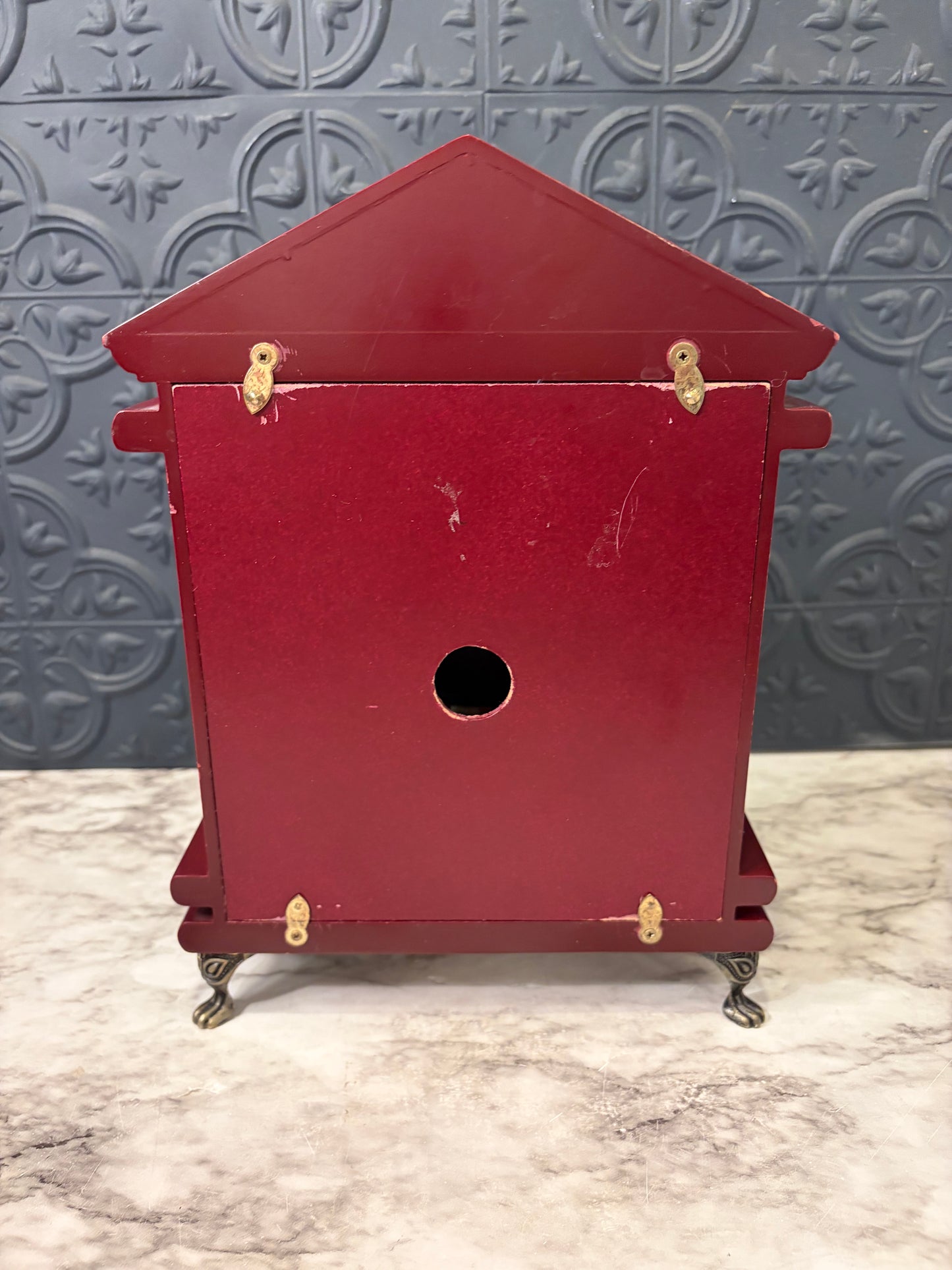 House Shape Mantle Clock with Feet