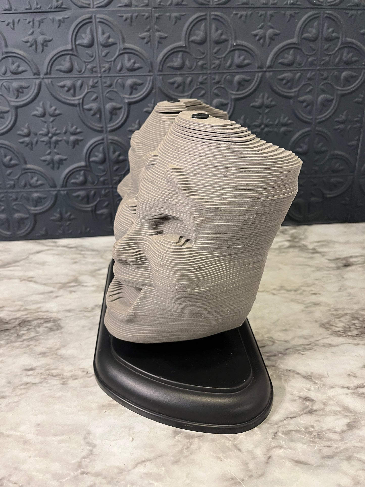 1997 Milton Bradley 3D Drama Masks