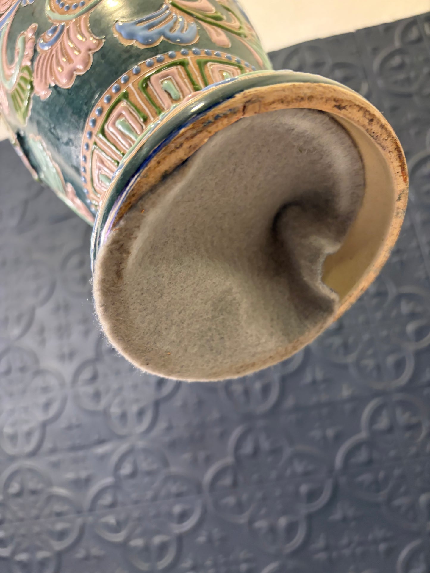 Hand Painted Moriage Japanese Vase