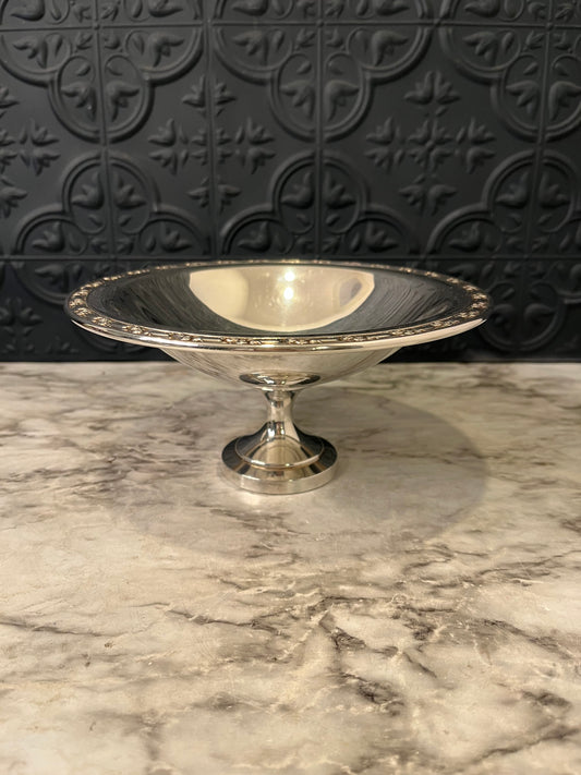 Silver plate Pedestal Bowl  by Oneida