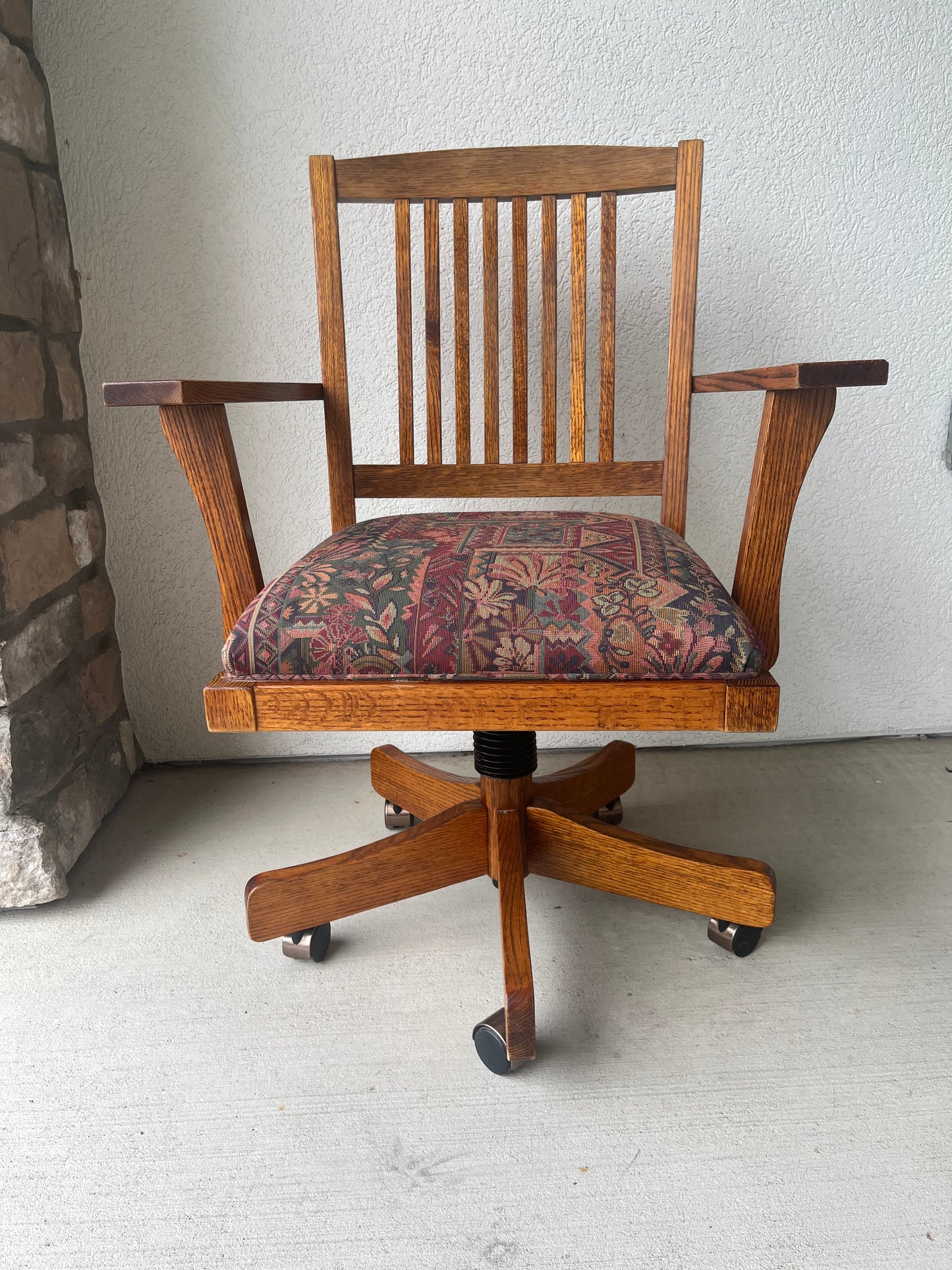 Mission Style Oak Adjustable Office Chair