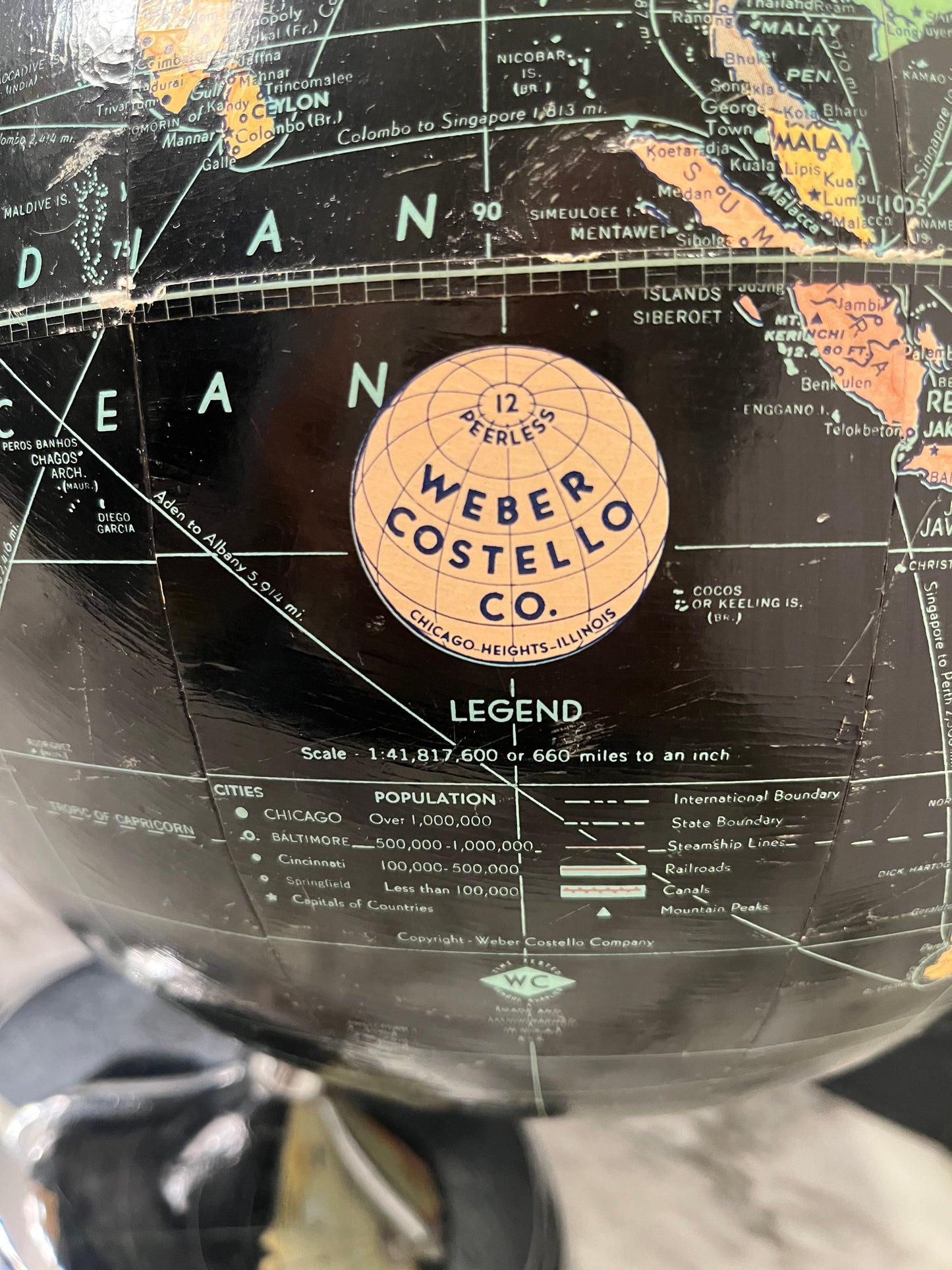 Weber Costello Black Globe