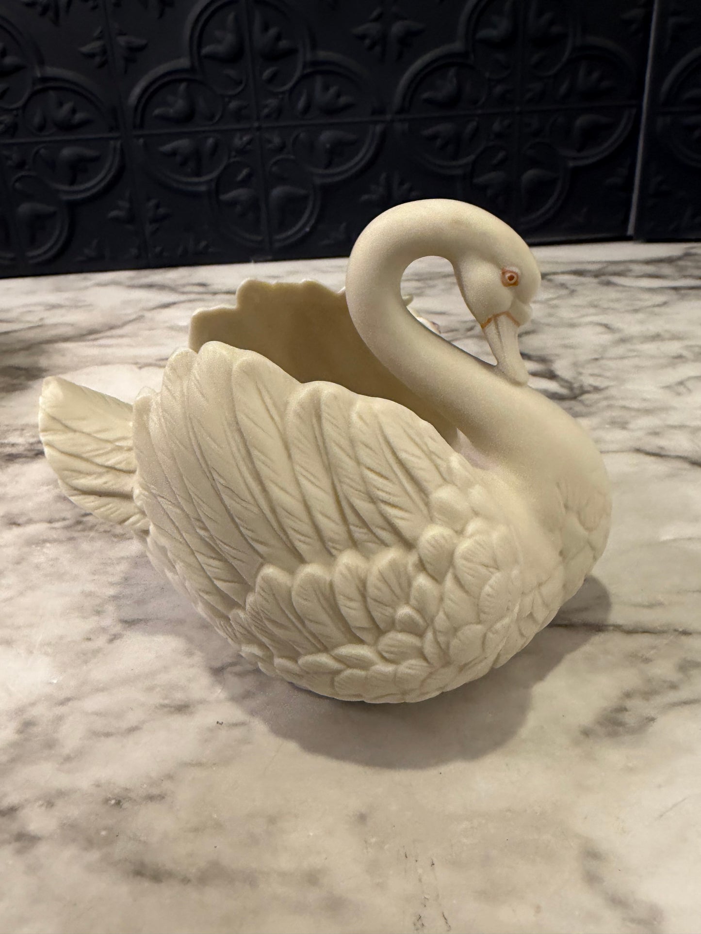 Porcelain Swan Antique Ivory