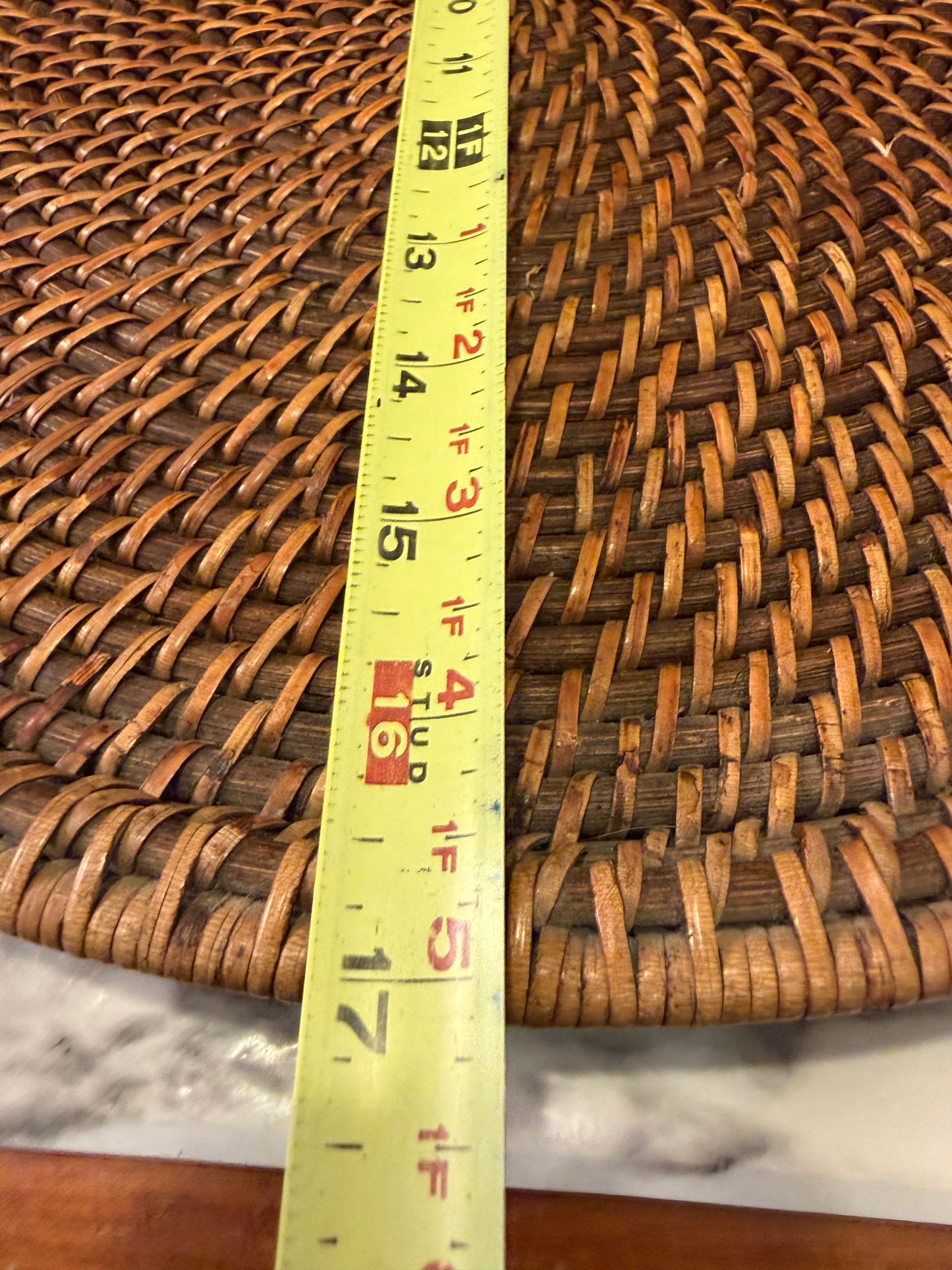 Round Woven TRay with Handles by Pampered Chef