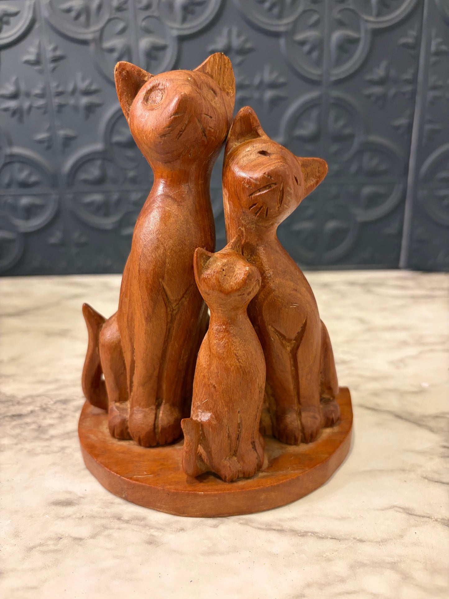 Wooden Cat Family