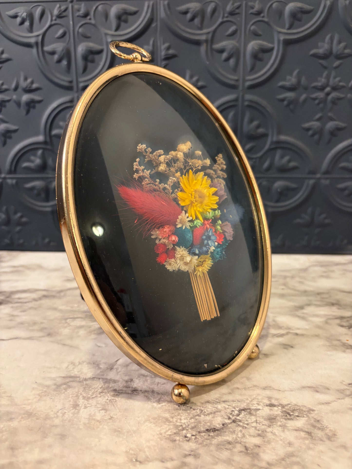 Dried Floral In Oval Bubble Glass 7.5"
