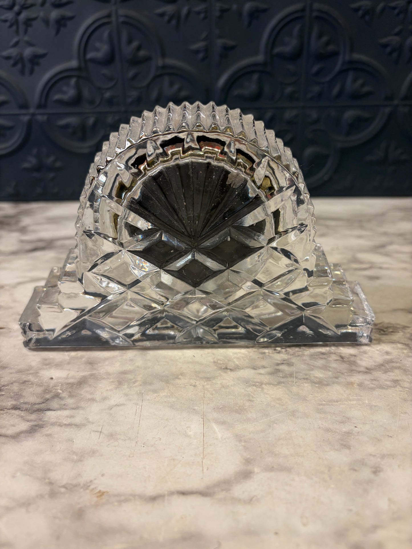 Tabletop Quartz Crystal Clock 6"