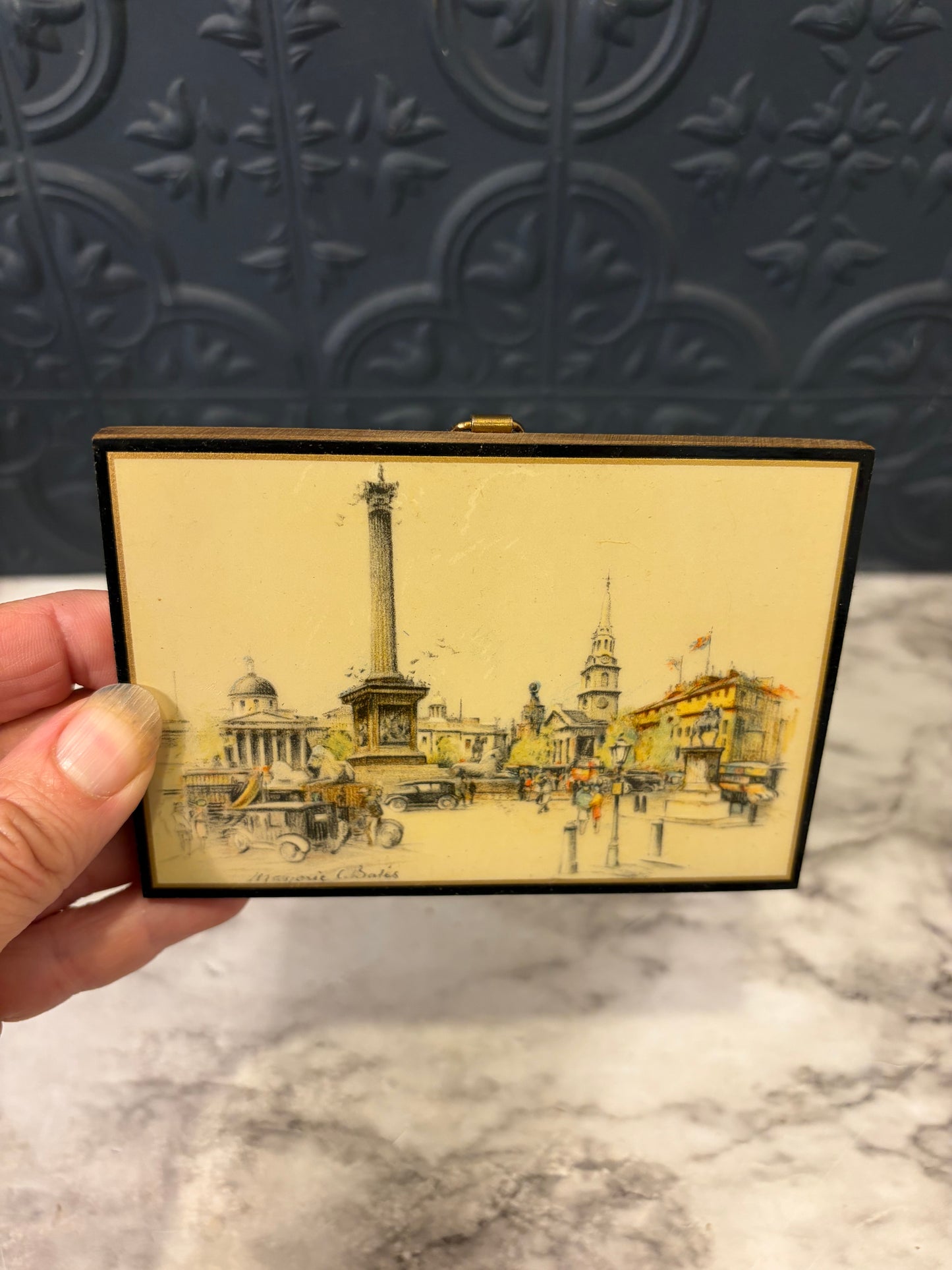 Laminated Picture of Trafalga Square