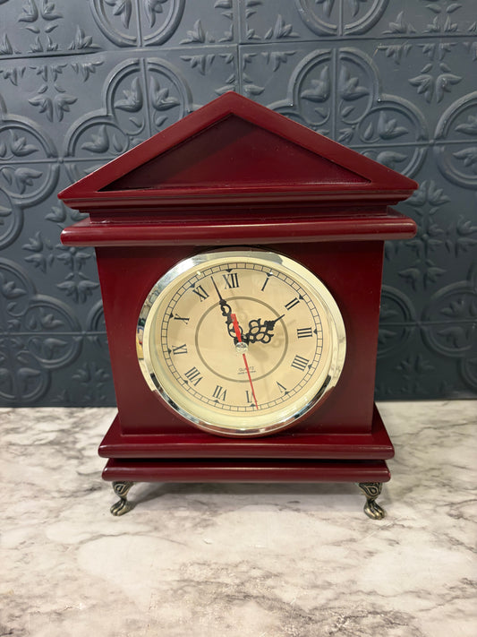 House Shape Mantle Clock with Feet