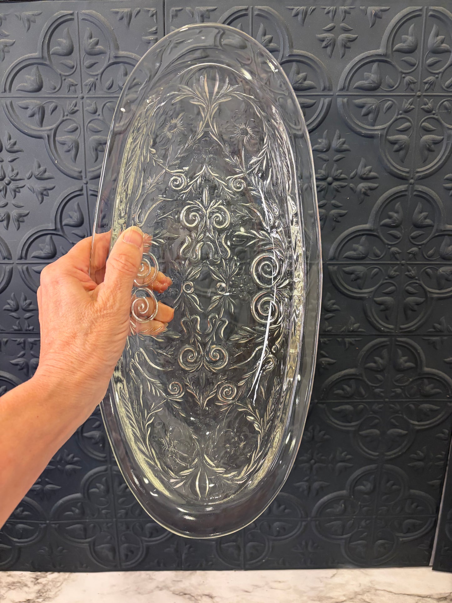 Oval Crystal Glass Dish 13'