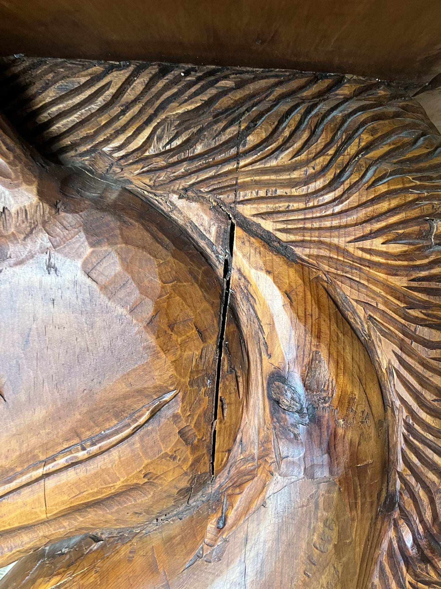 Wood Carved Horse Head Table