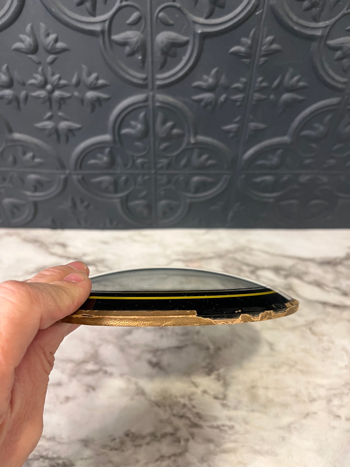 Mol's Coffe House Hanging Convex Glass