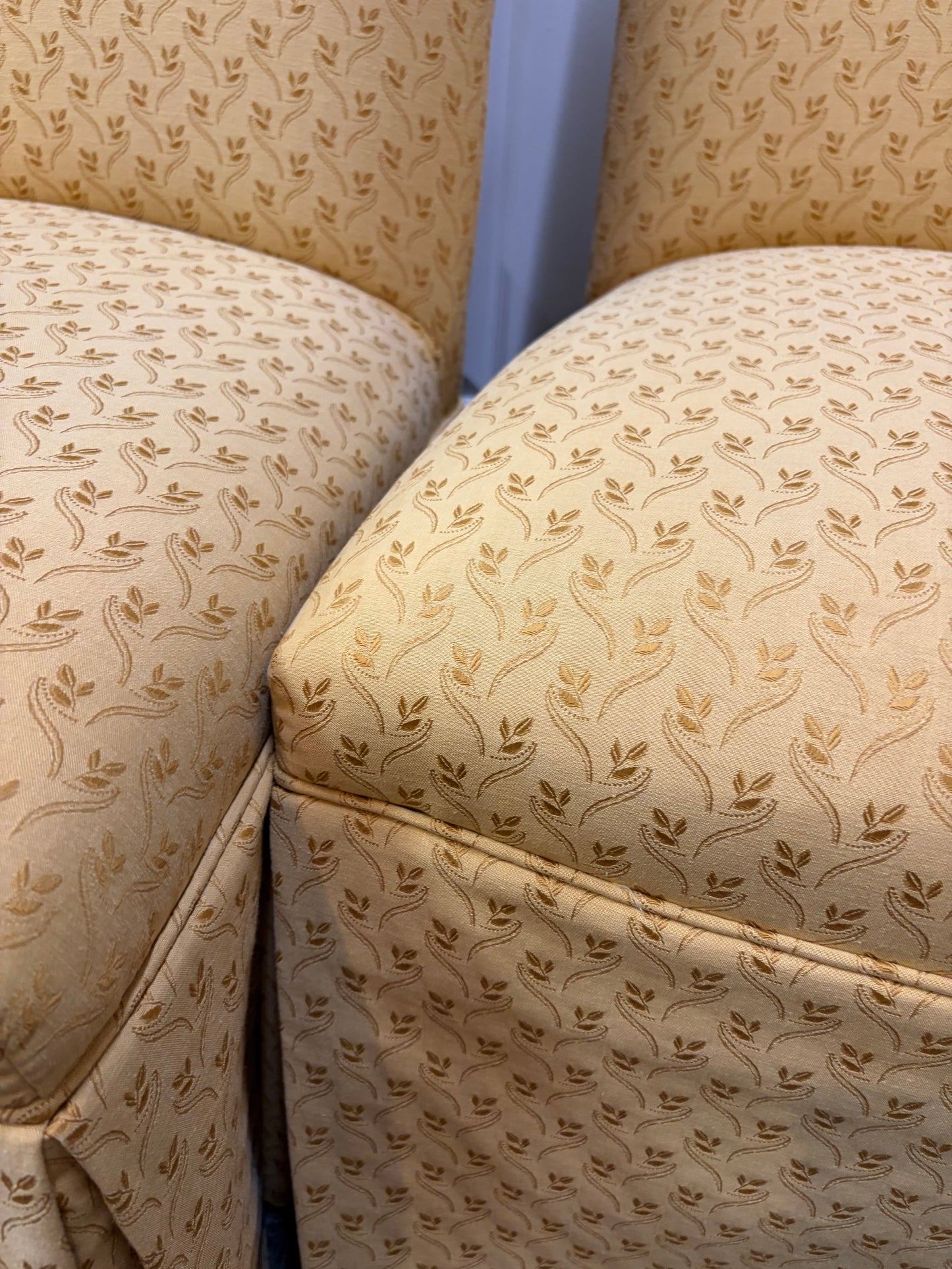 Set of 2 Yellow Uphostered Dinning Chairs