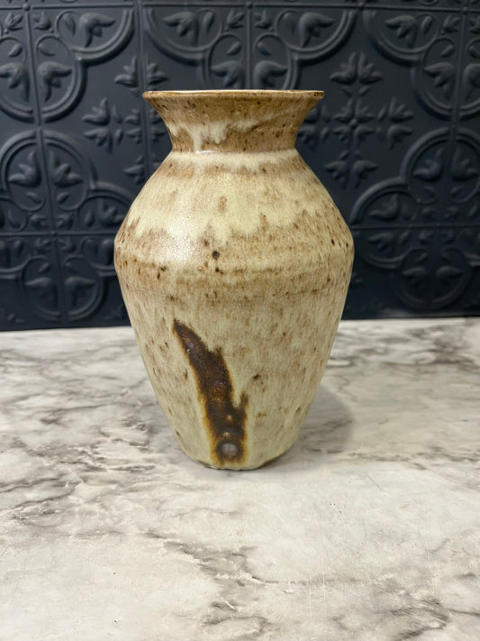 Stoneware Pottery Vase with Brown  Spots CHIP