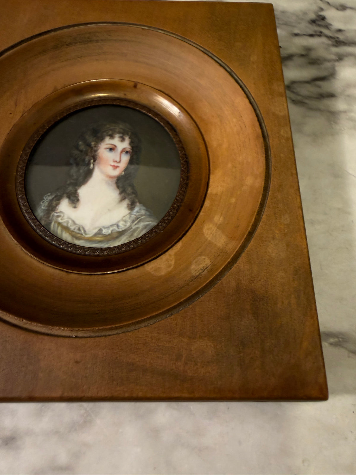Round Medallion of Lady in small Square Frame