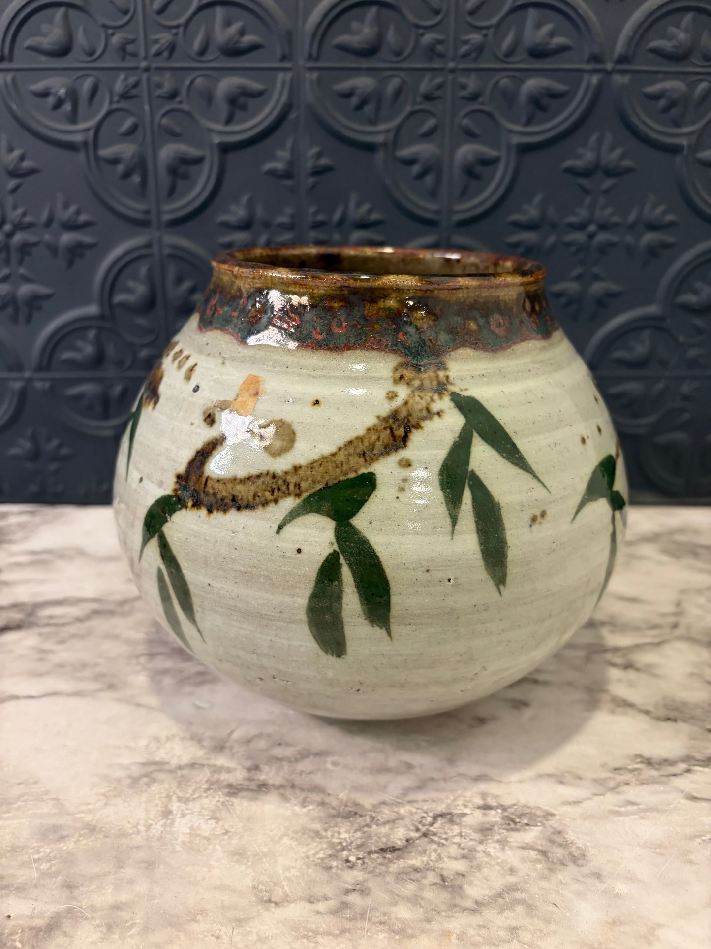 Pottery Vase with Twig and Leaf Design Brown Rim