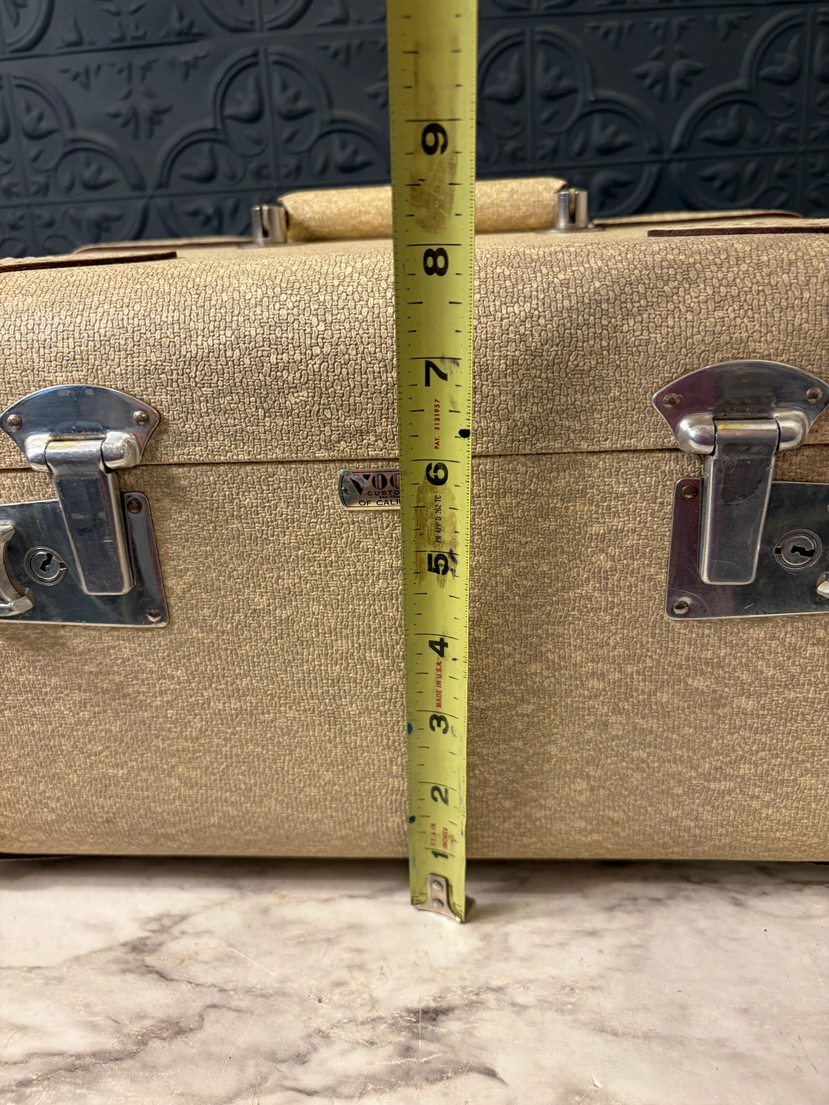 Vogue Cream Travel Small Case