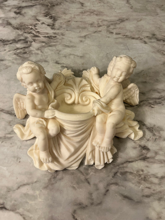 Cream Resin Cherub Wall Pocket