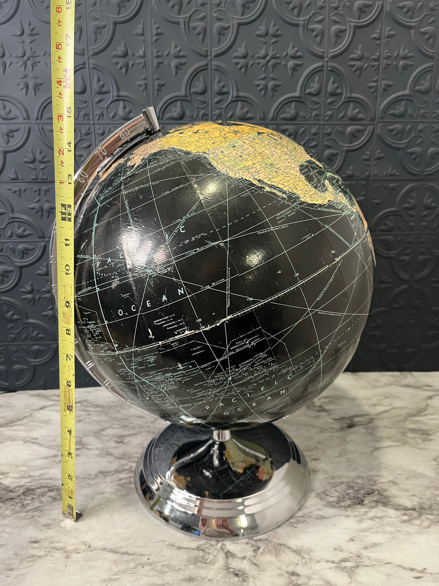 Weber Costello Black Globe