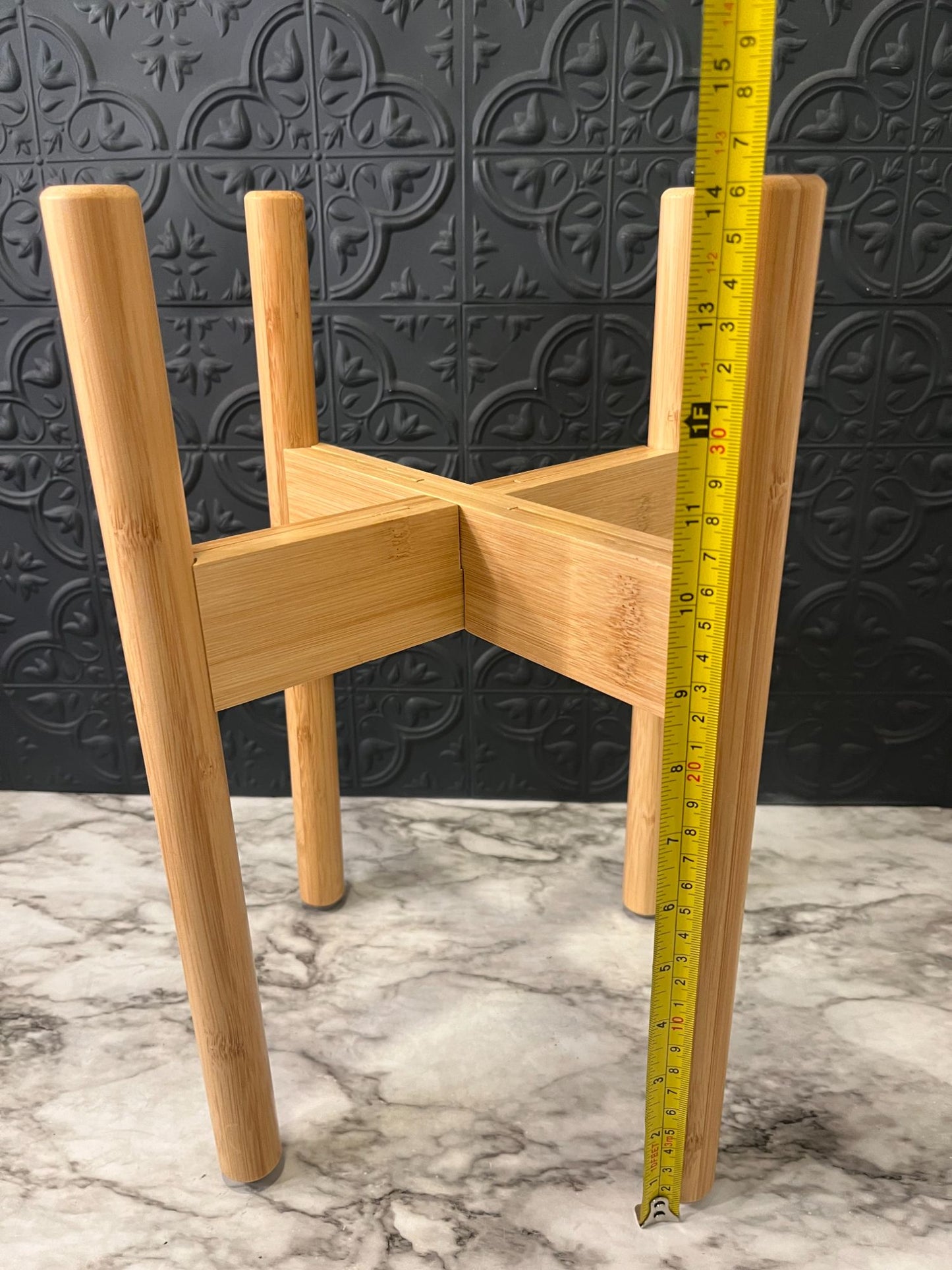 Expandable Wood Plant Stand