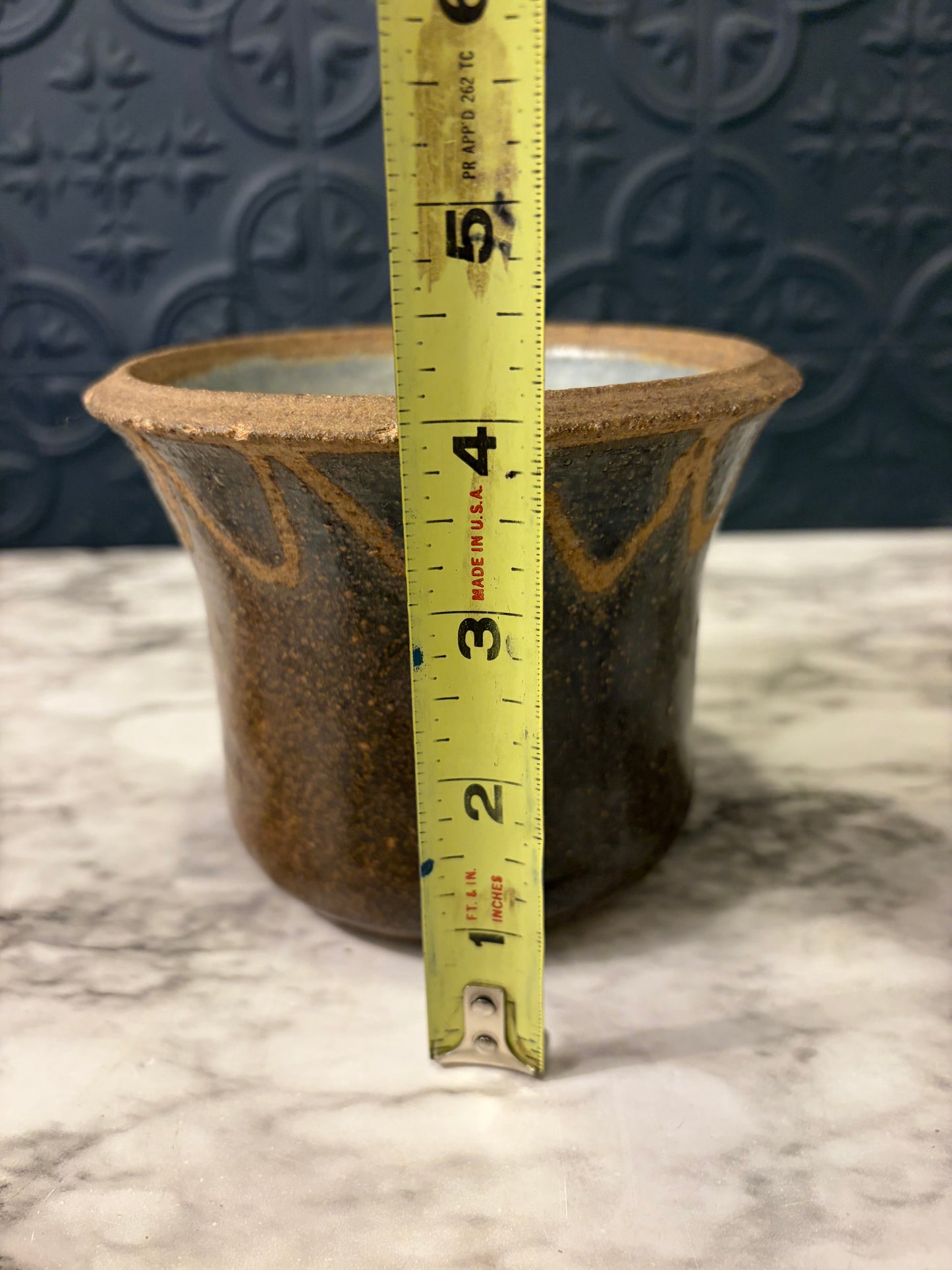 Brown Stoneware Pot with Scallop Design