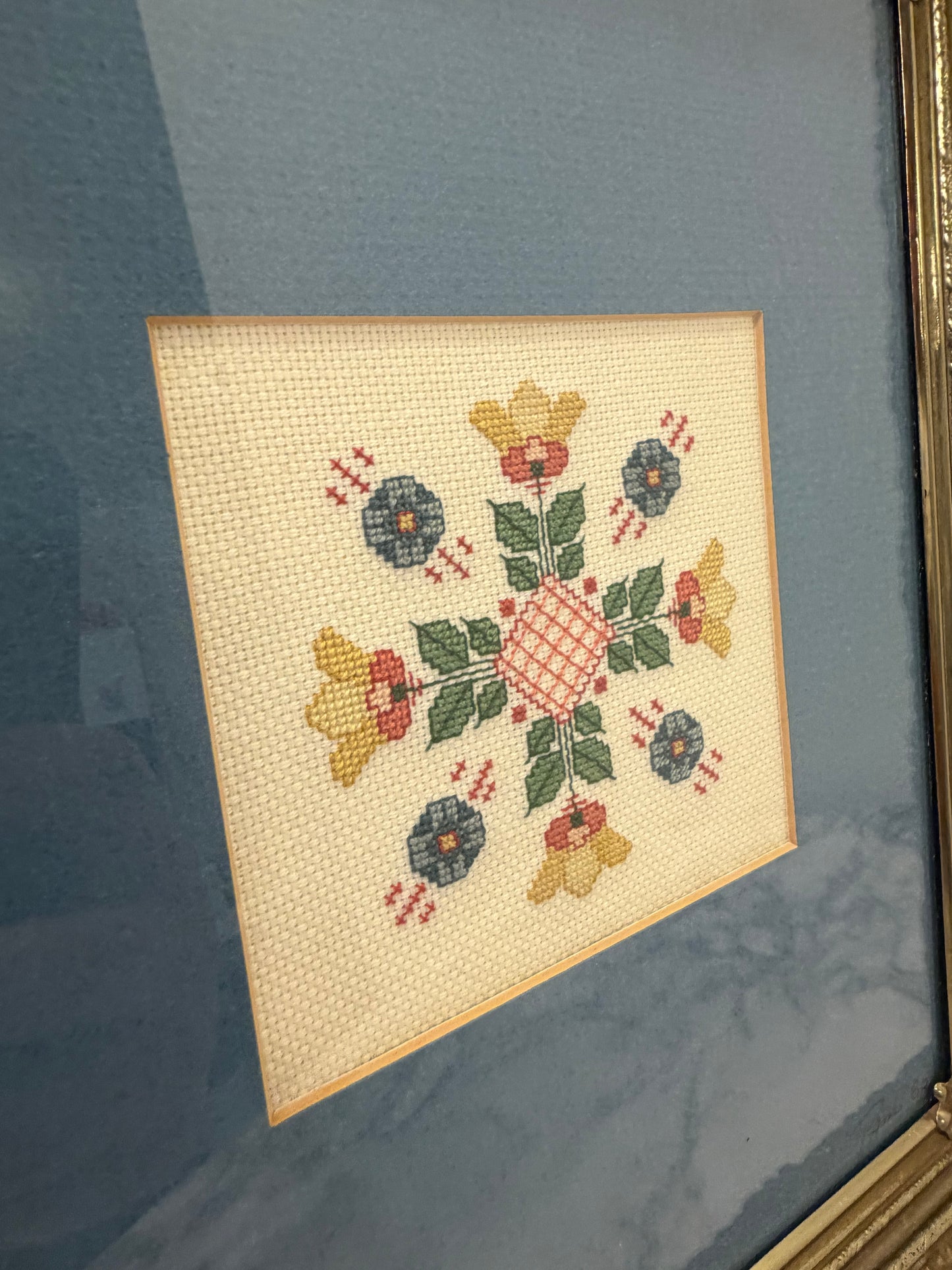 Crossstitch in Brass Filligree Frame