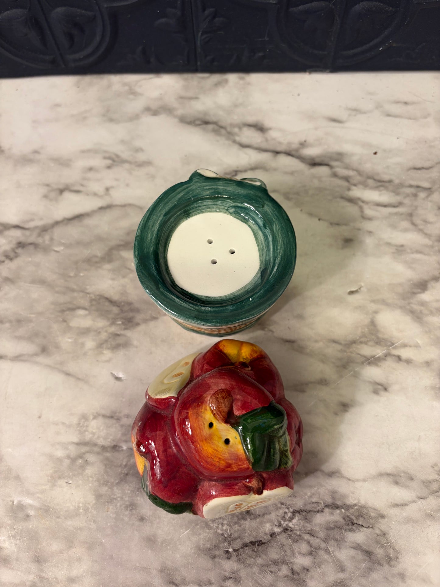 Apple Bushel Salt and Pepper