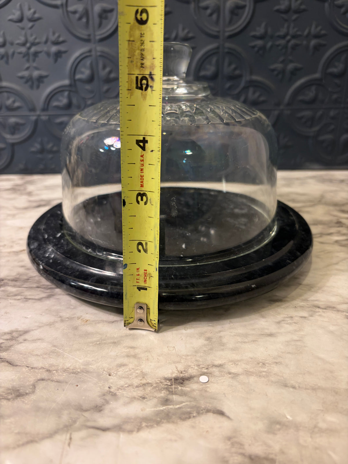 Black Marble Cheese Dome