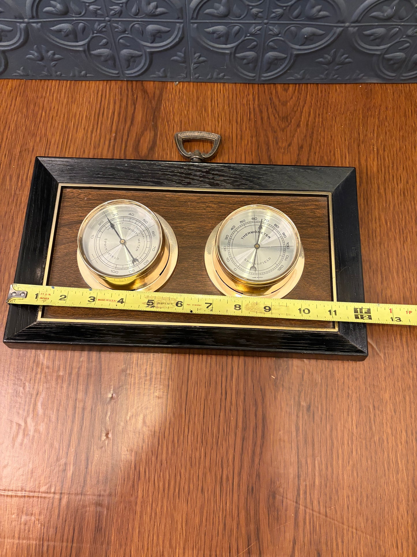 Springfield Barometer and Humidity Weather Station