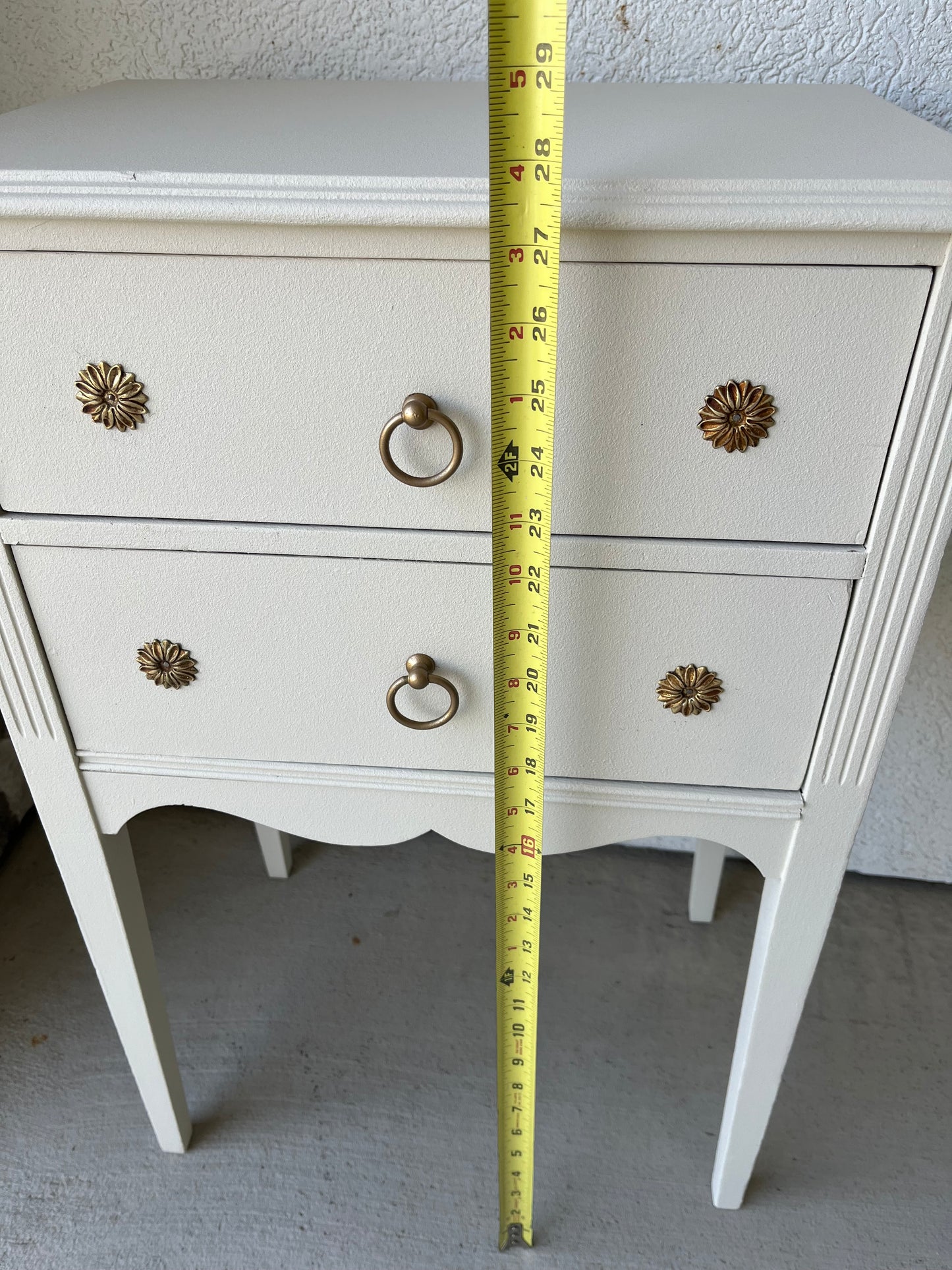 Small Cream Table/sewing