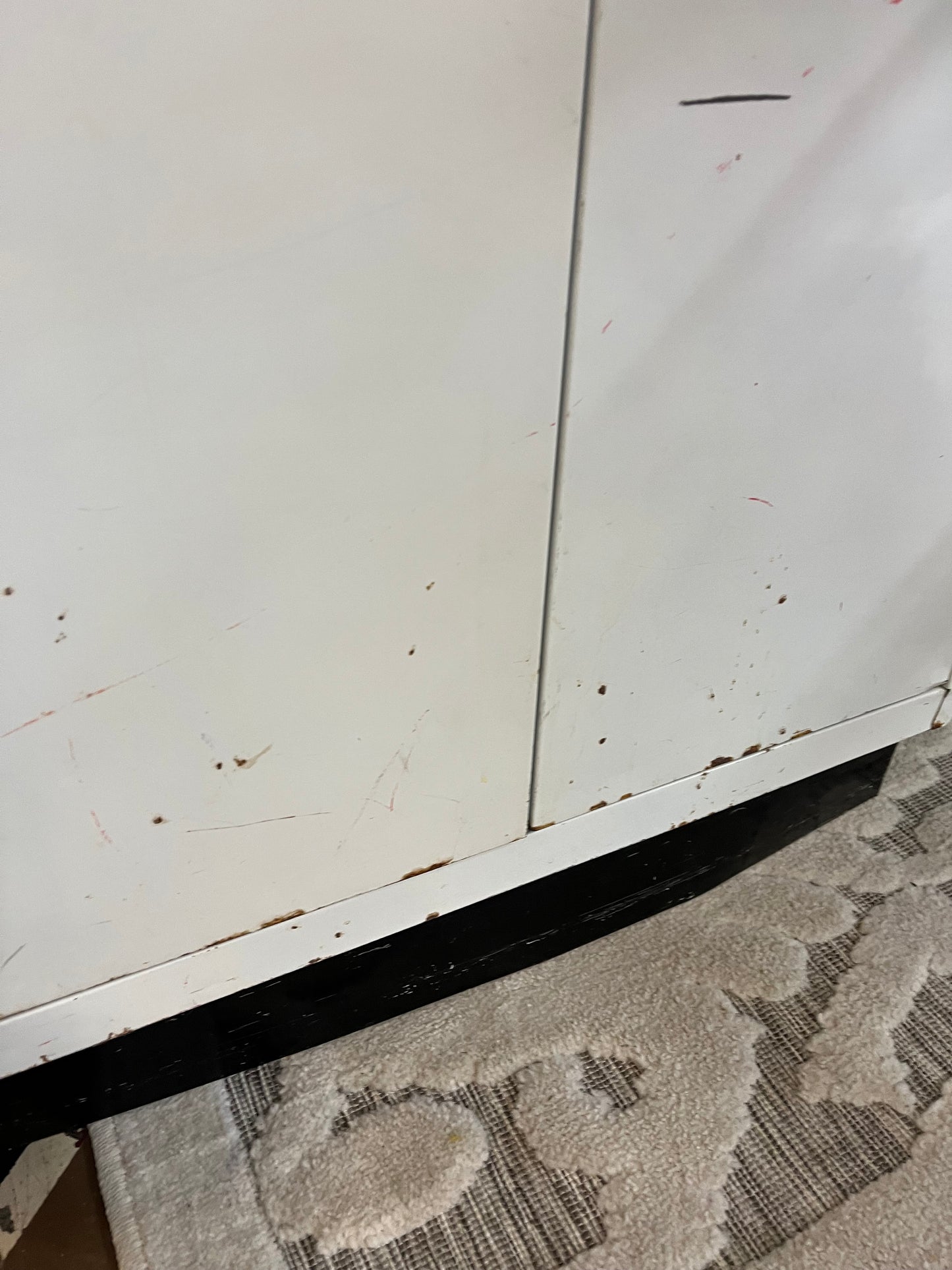 White Metal Cabinet