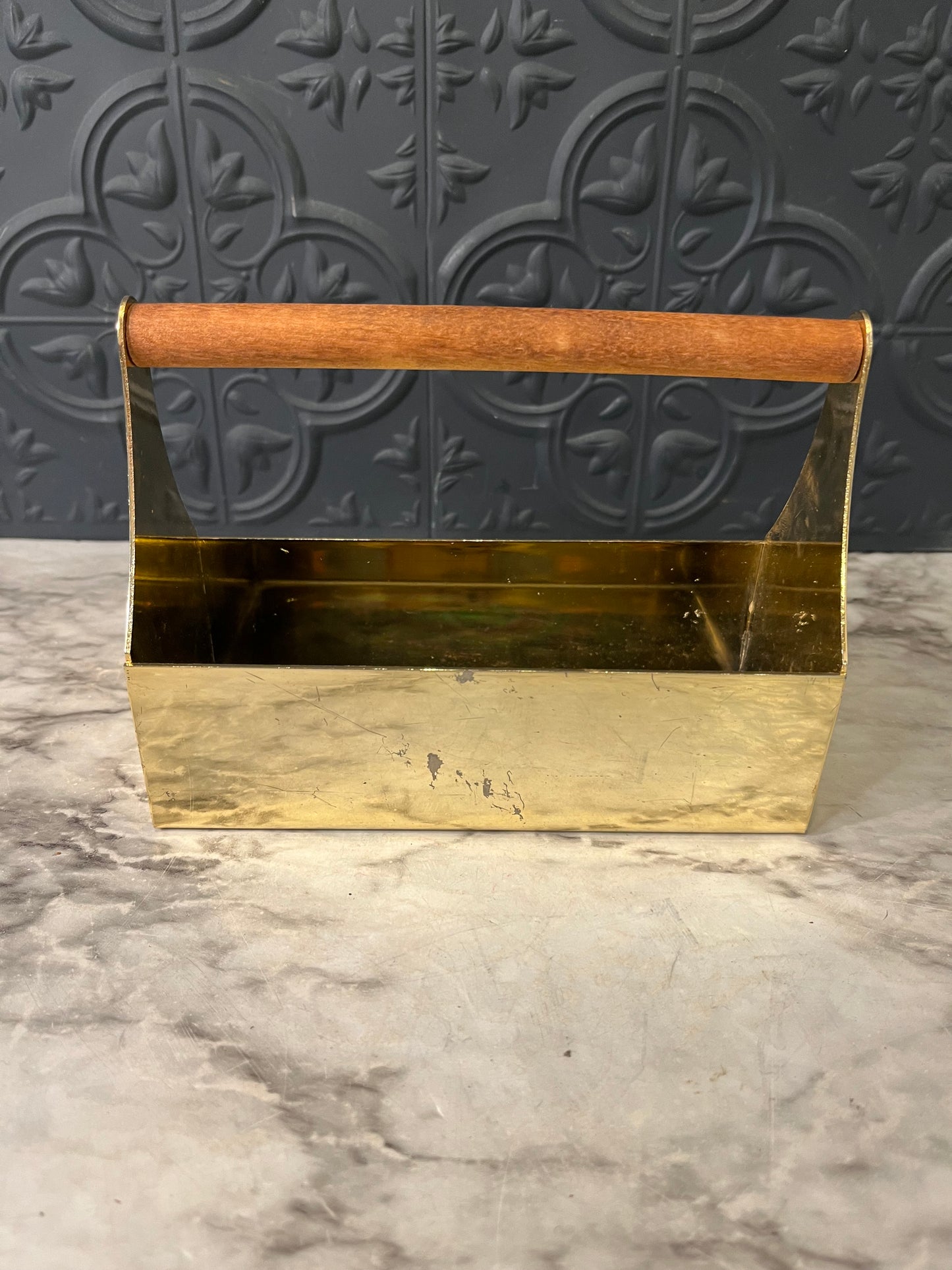 Brass caddy with wood handle