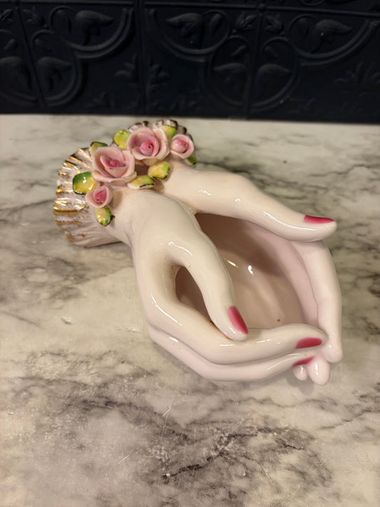 Lefton cupped Hands Trinket dish